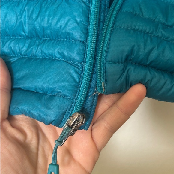 Patagonia women’s puffer jacket small - Picture 4 of 6